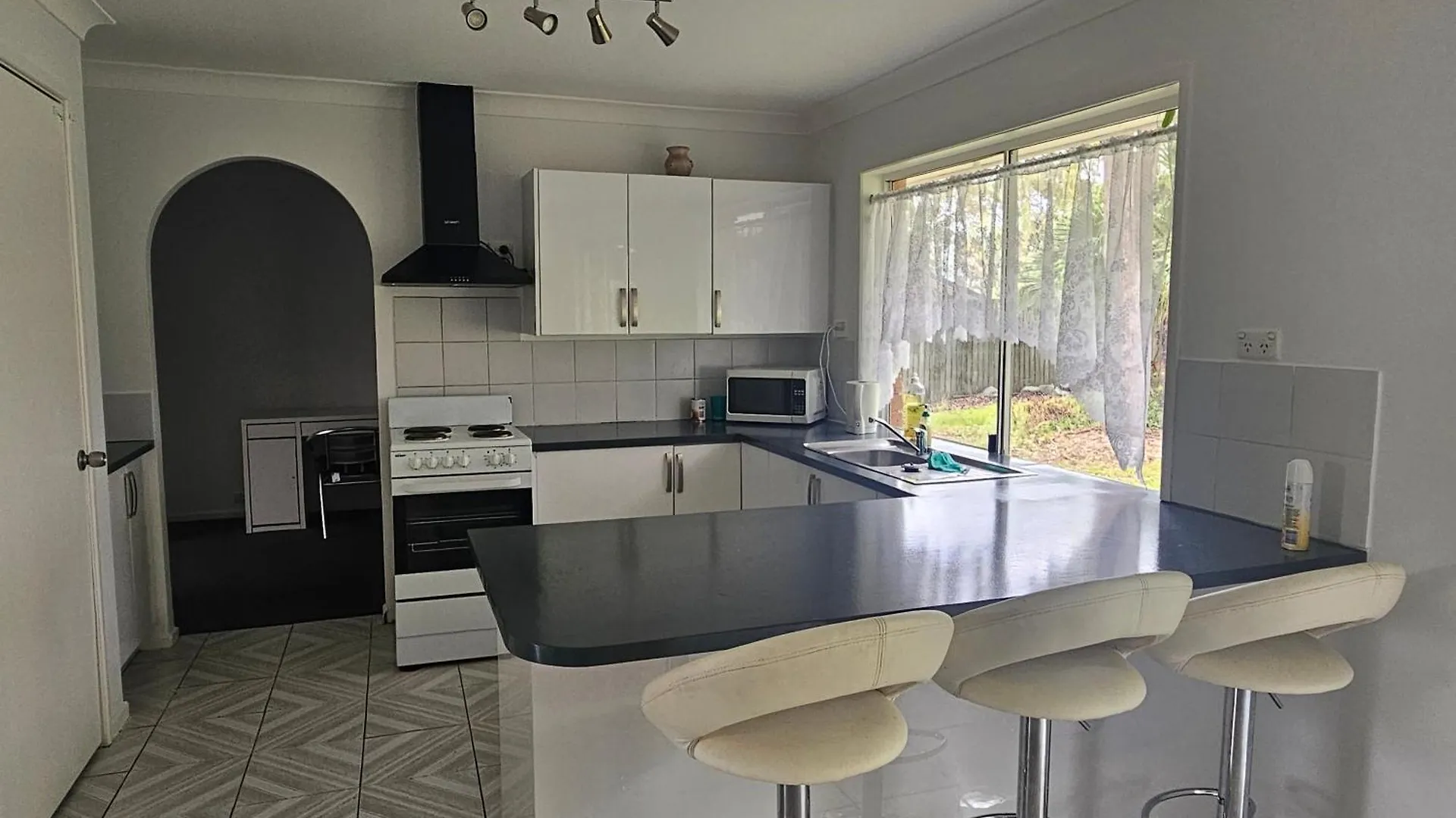 הוילה Eagleby Newly Renovated & Peaceful Surrounds 0*,